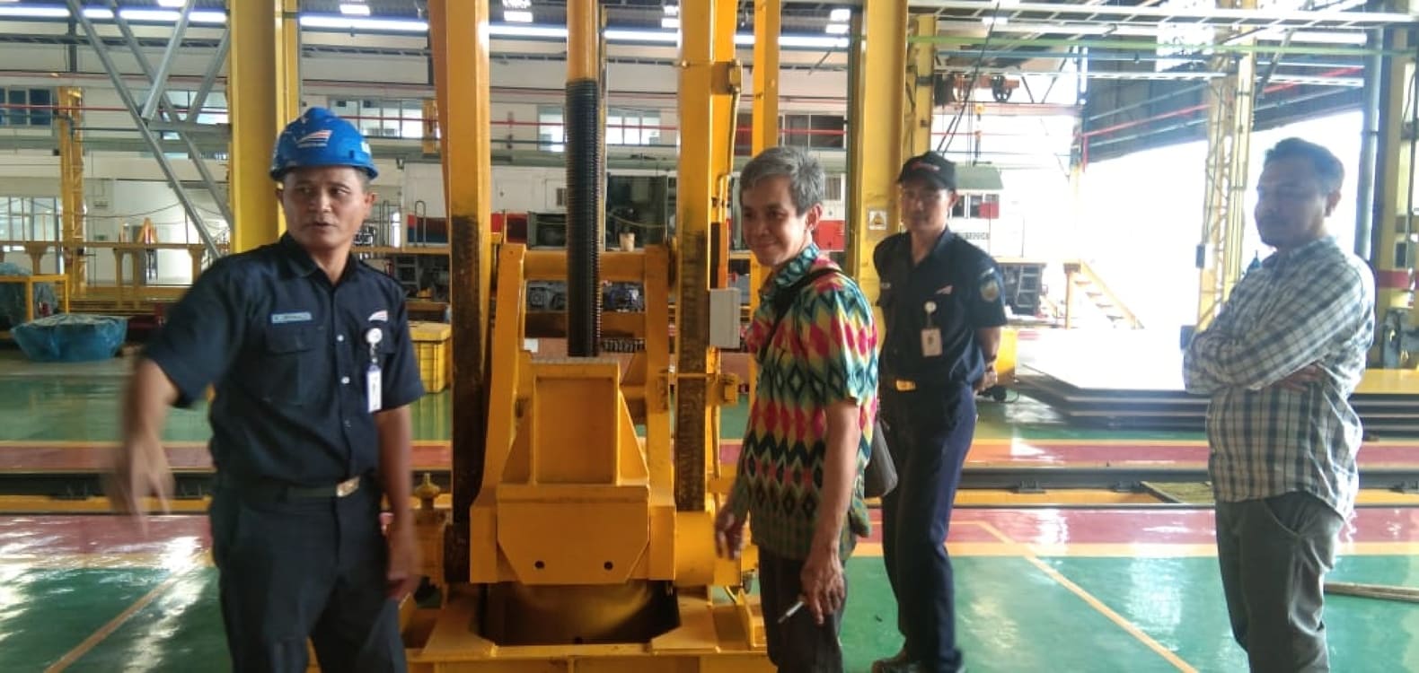 PT BKM - Maintenance Lifting Jack PT KAI